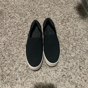 Vince Slip On Sneakers